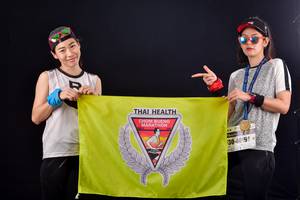 BIB: 40191
                            <button type="button" onclick="openModal(9902158)" class="btn btn-primary btn-sm float-right btn-popup" data-toggle="modal" data-target=".modal-high-quality">
                        <i class="fas fa-shopping-cart"></i> Add to Cart
                    </button>
                                            <button type="button" onclick="isThisMe(9902158, true)" class="btn btn-success btn-sm float-right btn-popup btn-isme hidden" data-toggle="tooltip" data-placement="bottom" title="นี่คือรูปของคุณใช่ไหม คลิกที่นี่เพื่อเอาเข้าอัลบั้ม">
                        <i class="fas fa-plus"></i> Add to album
                    </button>
                    <button type="button" onclick="isThisMe(9902158, false)" class="btn btn-warning btn-sm float-right btn-popup btn-isnotme hidden">
                        <i class="fas fa-ban"></i> Remove from album
                    </button>